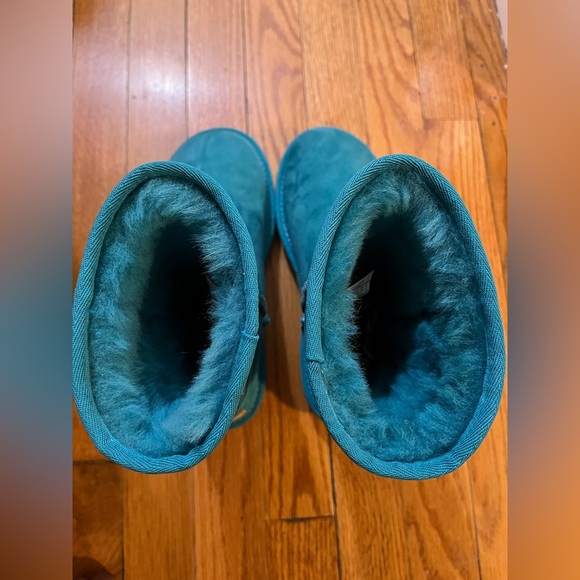 Turquoise Ugg Boots, NWOT! - Picture 2 of 6